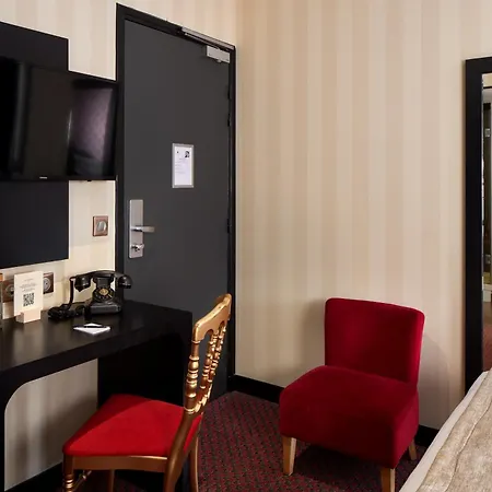 Les Theatres Hotel