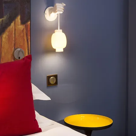 Les Théâtres 4* Parigi