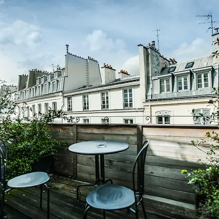 Les Theatres Hotel