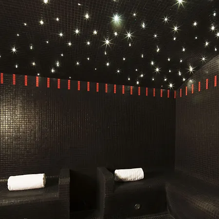 Les Théâtres 4* Parigi