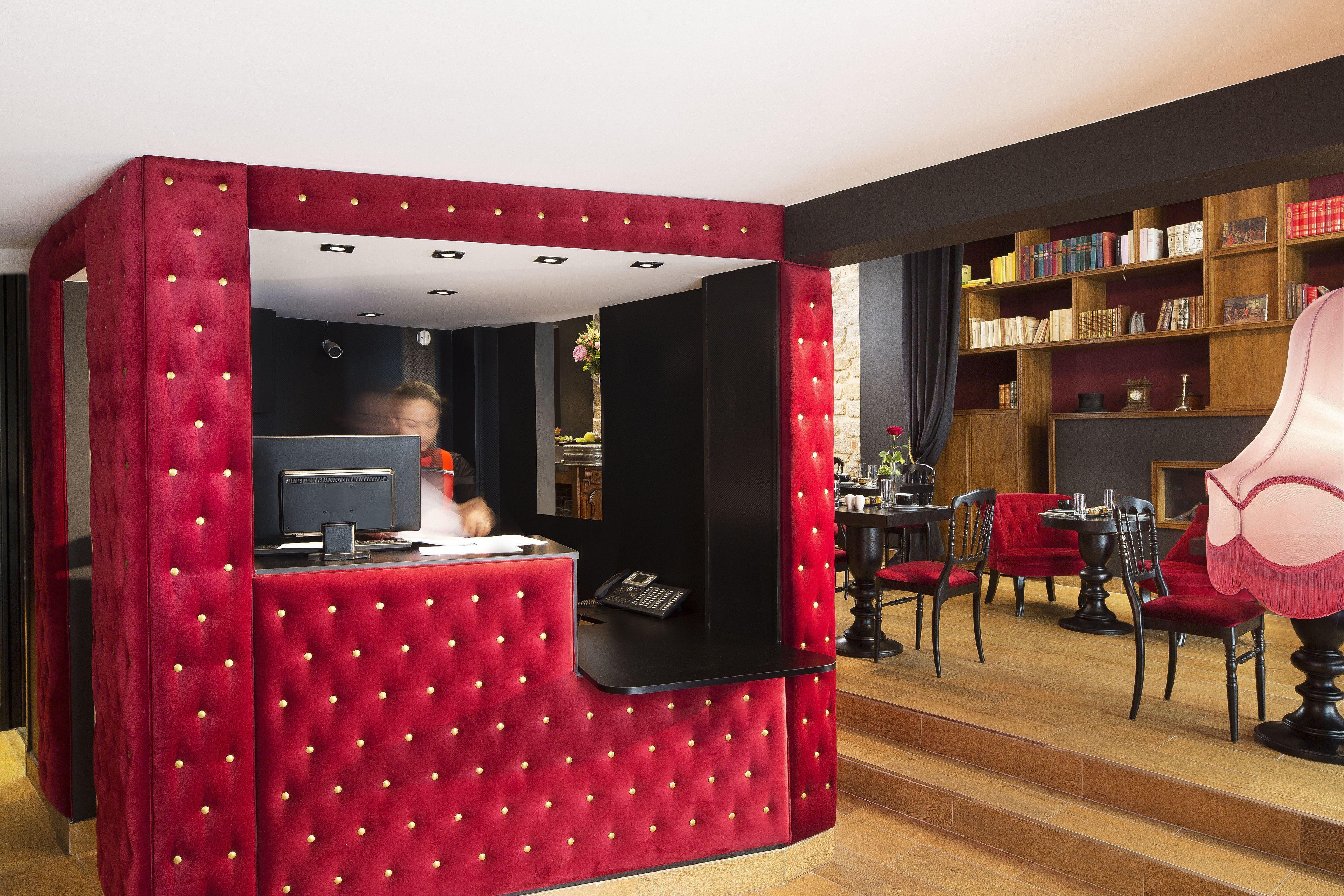 Hotel Les Theatres Paris