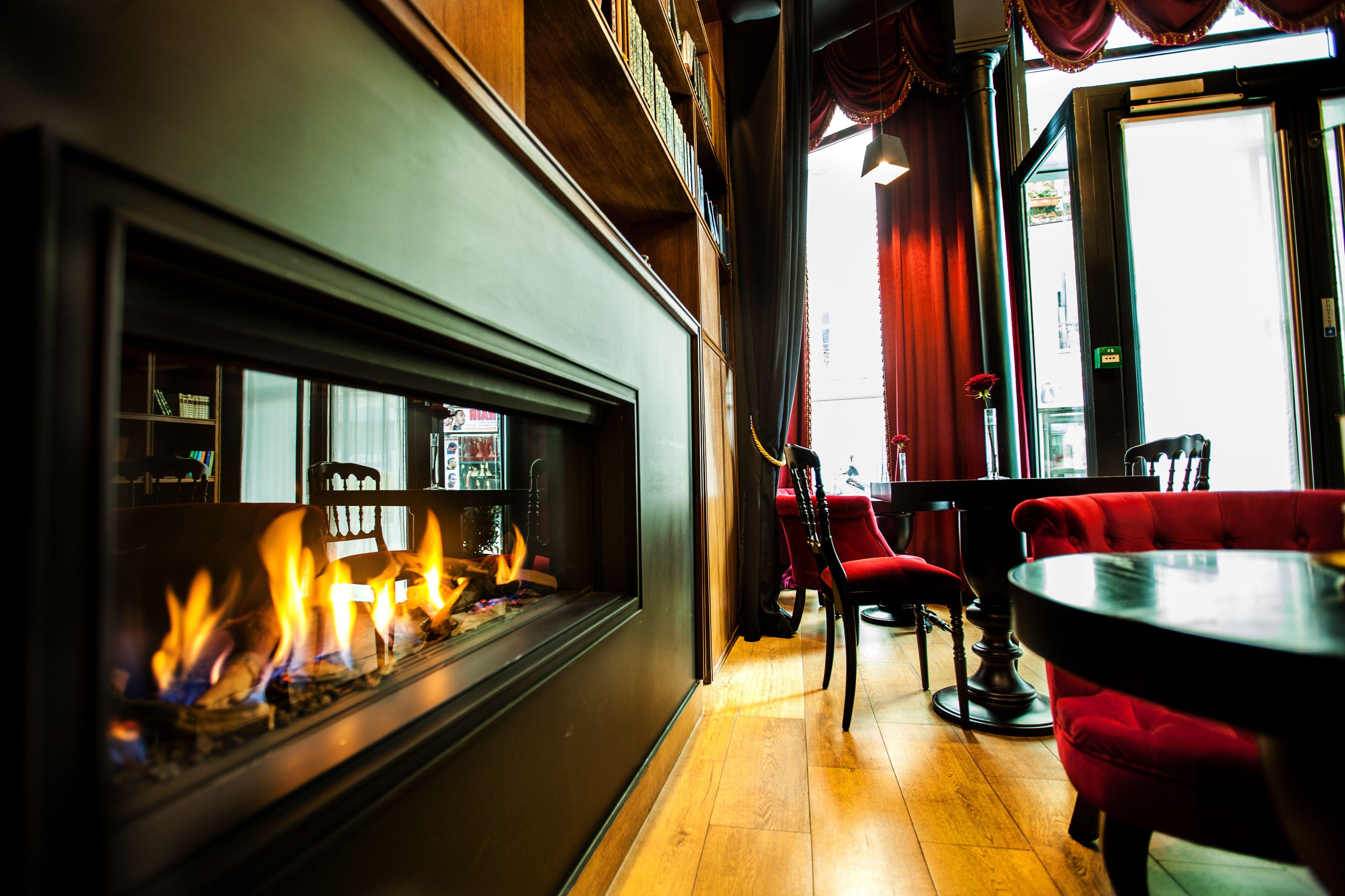 Hotel Les Theatres Paris